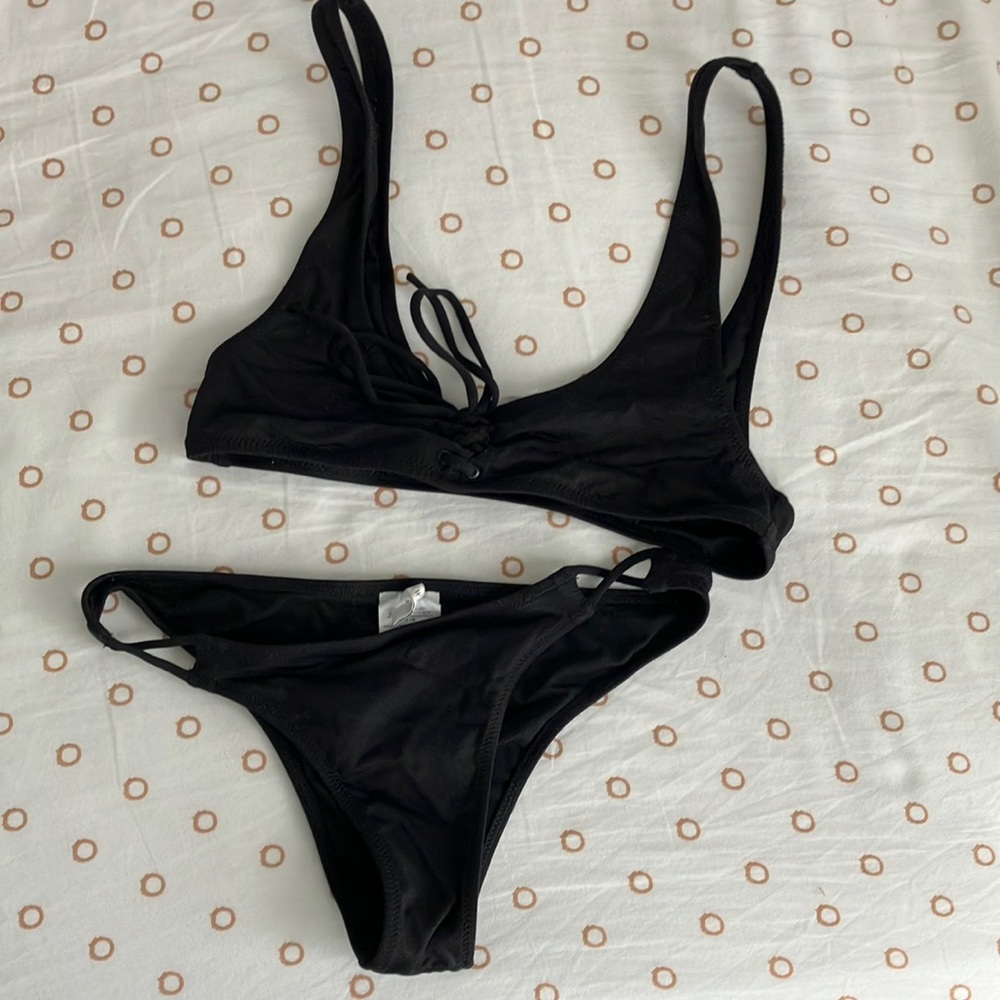 Xs jcrew swimsuit bikini black front tie cross strap cheeky bottoms